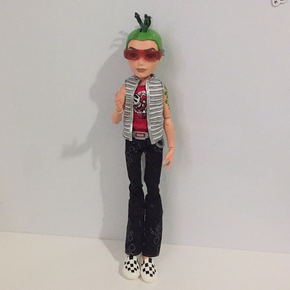 Deuce Gorgon Ghouls Alive